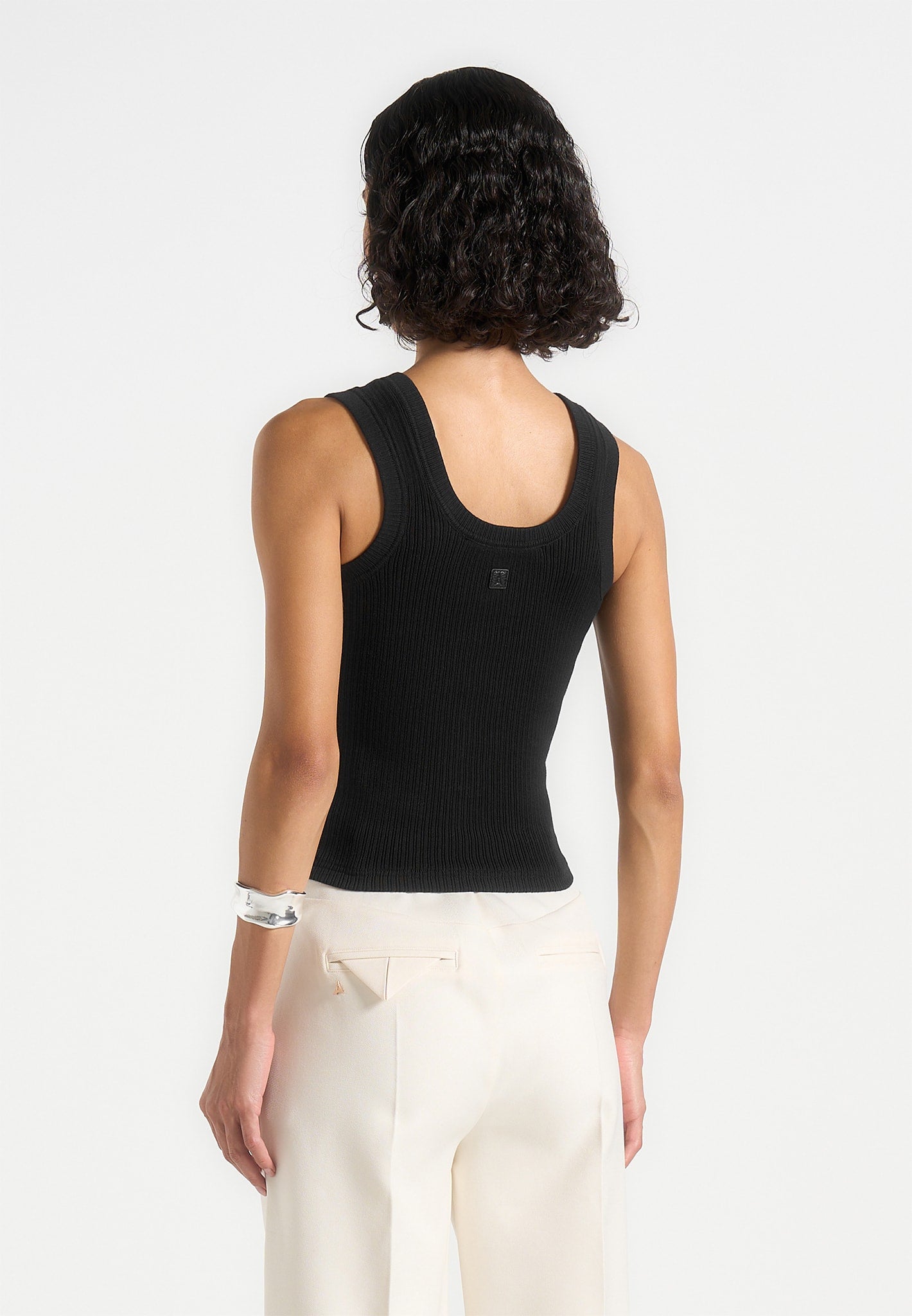 Portman™ | Asymmetric Top