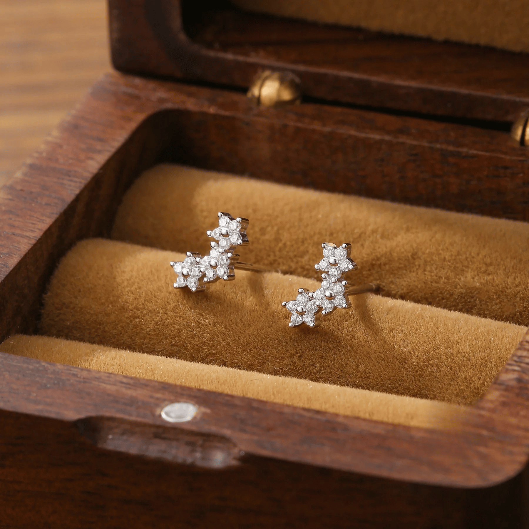 Portman™ | Floravia Earrings