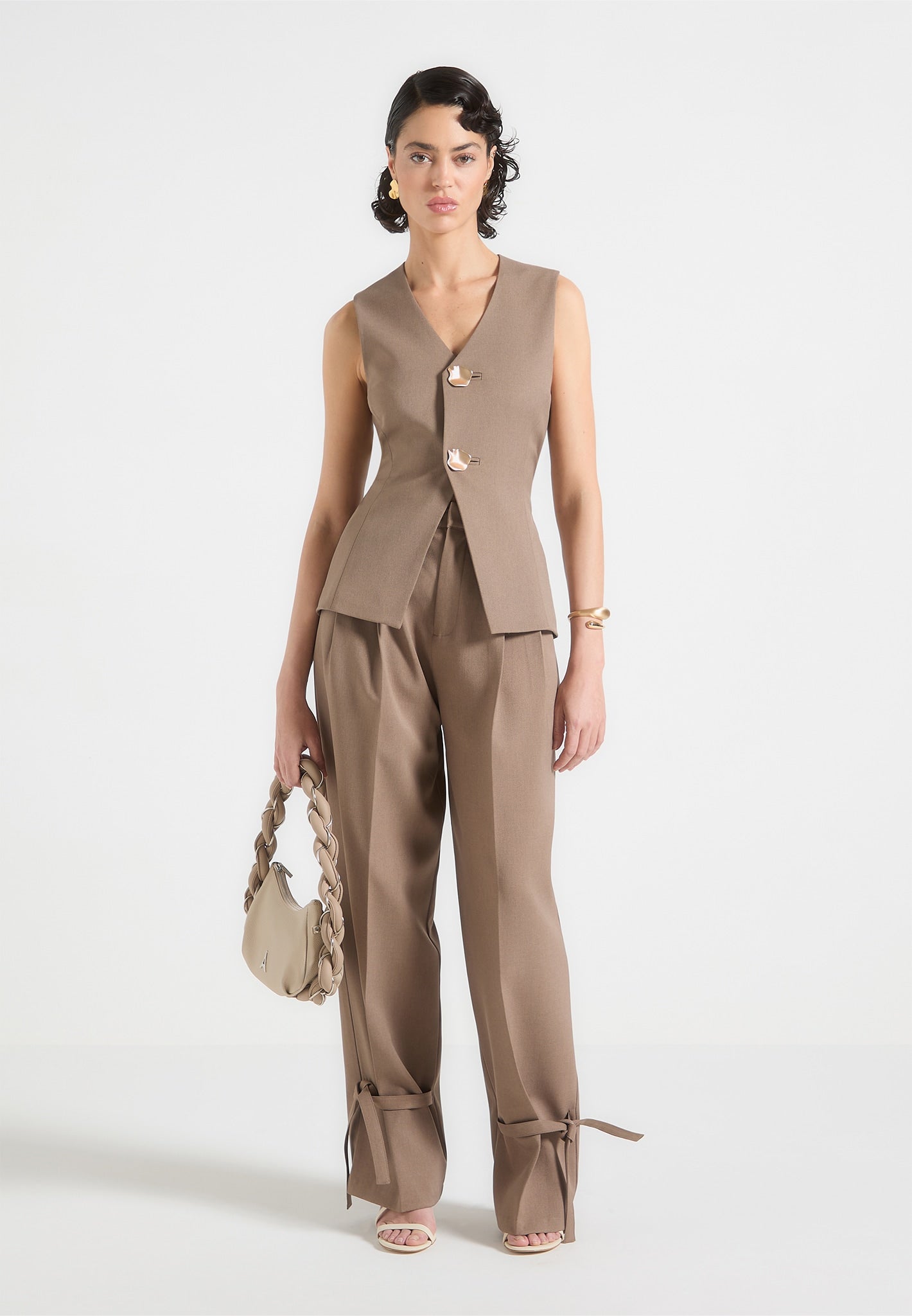 Portman™ | Oversized Buttons