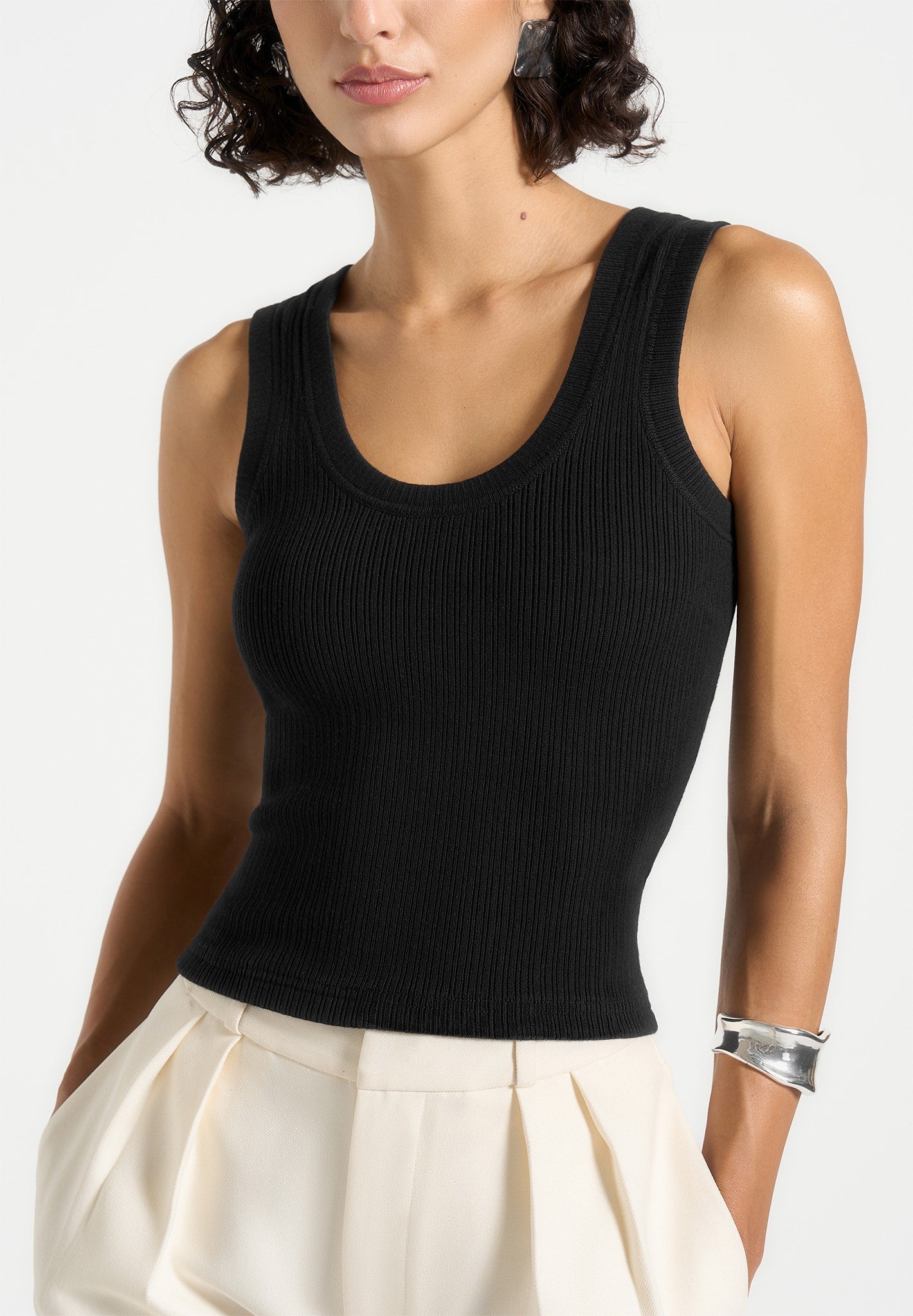 Portman™ | Asymmetric Top