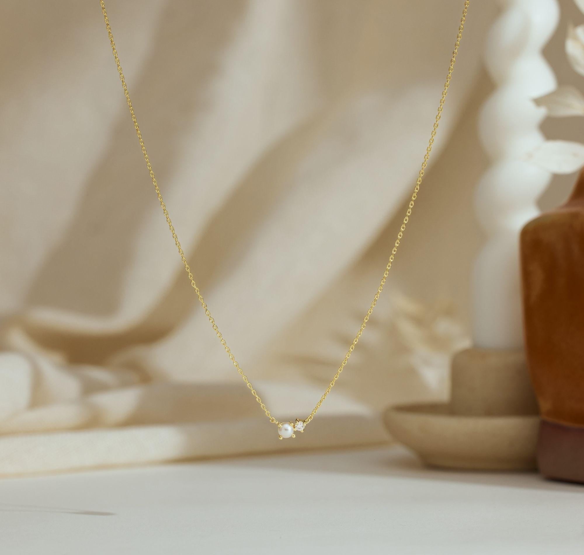 Portman™ | LUNAR necklace